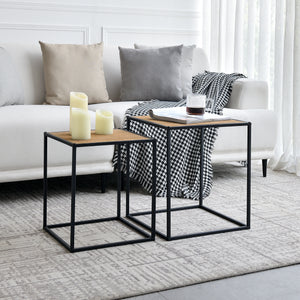 Set di 2 Tavolini Sovrapponibili 'Grindavik' a Forma di Cubo - Color Legno/Nero [en.casa] 