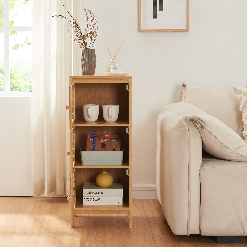 Mobiletto laterale con 3 ante Ypäjä 82x33x27 cm bambù [en.casa] - premiumXL