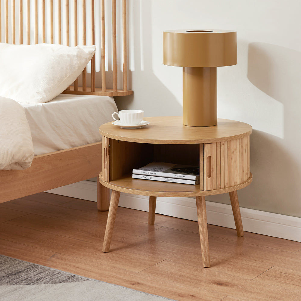 Comodino Rotondo Nordkapp a 2 Ante Scorrevoli in Bambù 45 x Ø60 cm - Naturale [en.casa]