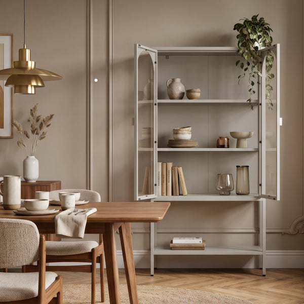 Vetrina Klippestad Credenza Alta a 2 Ante in Vetro e Ripiano Aperto 160 x 80 x 35 cm - Grigio Caldo [en.casa]