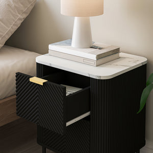 Set di 2 Comodini Olvehok con 2 Cassetti 55 x 52 x 38 cm - Nero / Effetto Marmo Bianco [en.casa] 