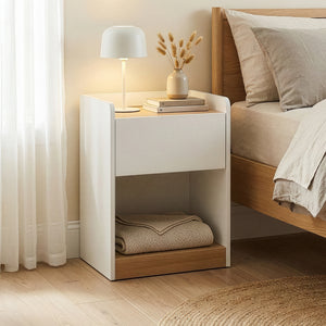 Comodino Kuorshare 55x42x37 cm Bianco/effetto quercia [en.casa]