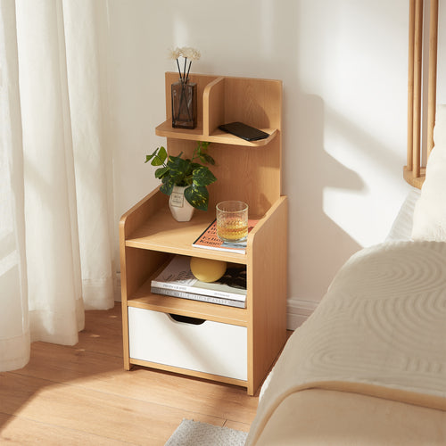 Comodino Bordkak con Cassetto Scomparto Aperto e 2 Ripiani 75 x 35 x 30 cm - Effetto Rovere / Bianco [en.casa]