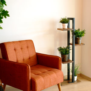 Scaffale Portapiante 'Lemvig' Espositore per Piante con Piani in Legno di Pino Naturale / Verniciato [en.casa]