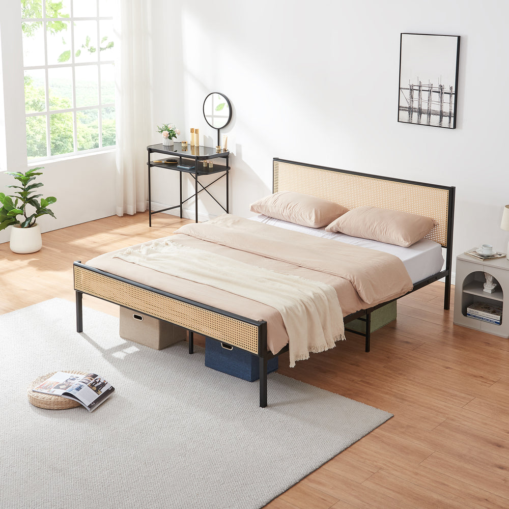 Letto Matrimoniale Linköping in Metallo con Materasso Testiera e Pediera Effetto Rattan [en.casa]