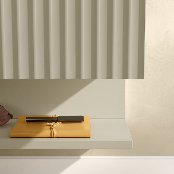 Comodino Sospeso da Parete Nand con Cassetto [en.casa]