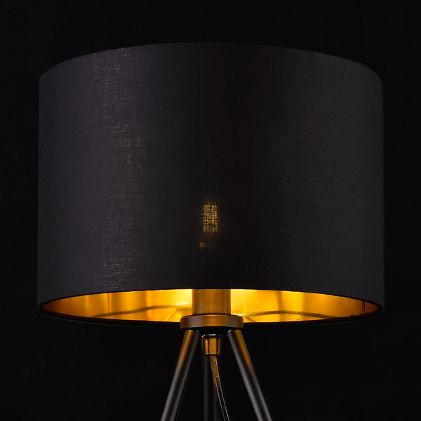 Lampada da Tavolo Comodino Metz a Treppiede - Vari Colori lux.pro