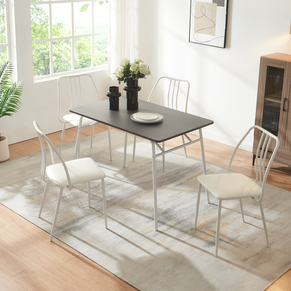 Gruppo da pranzo Omso 5 pz. [en.casa]